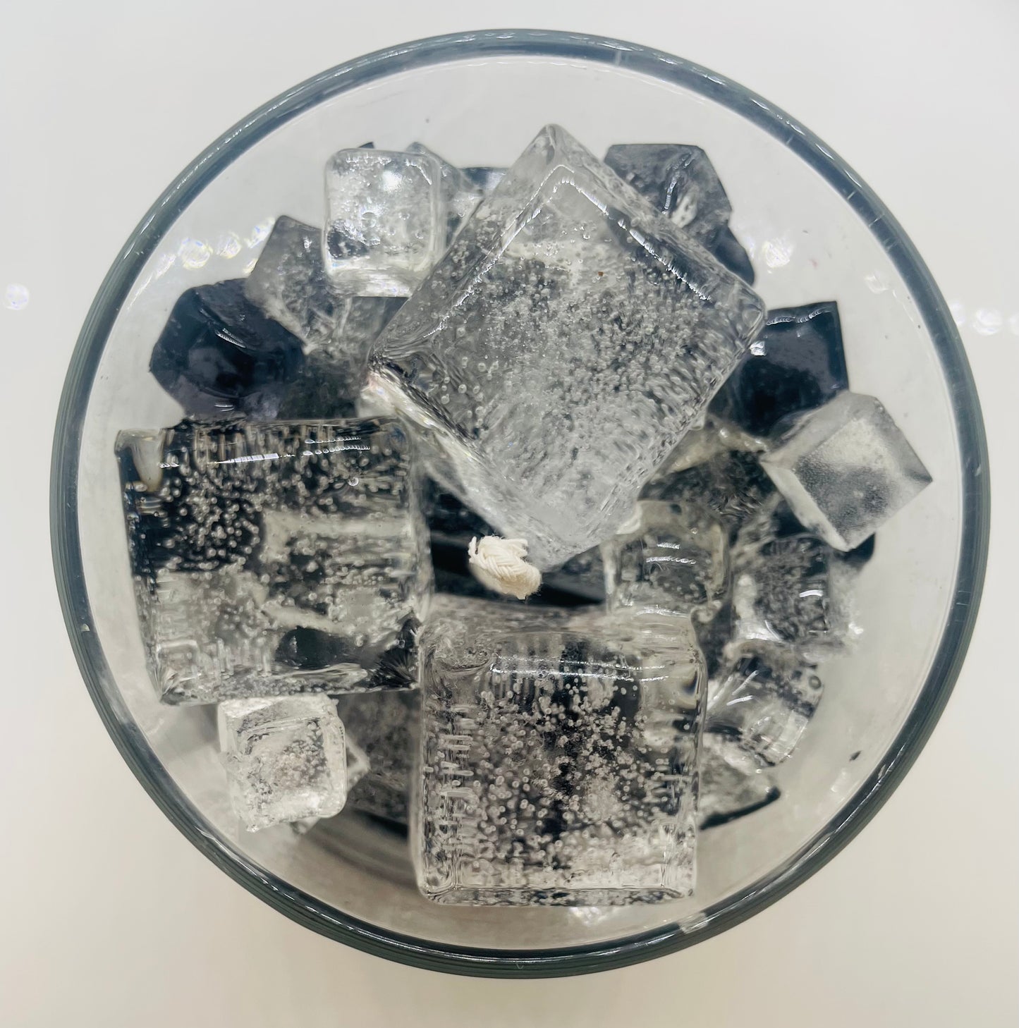 Black ice candle