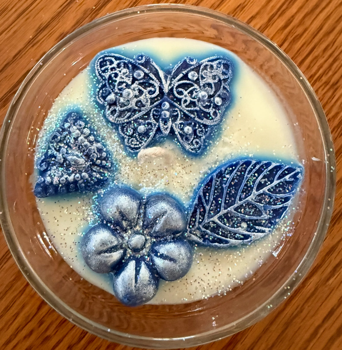 Sea flowers candle