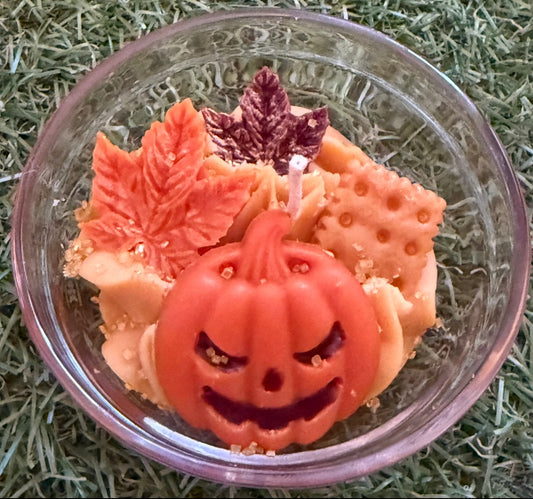 Pumpkin caramel candle