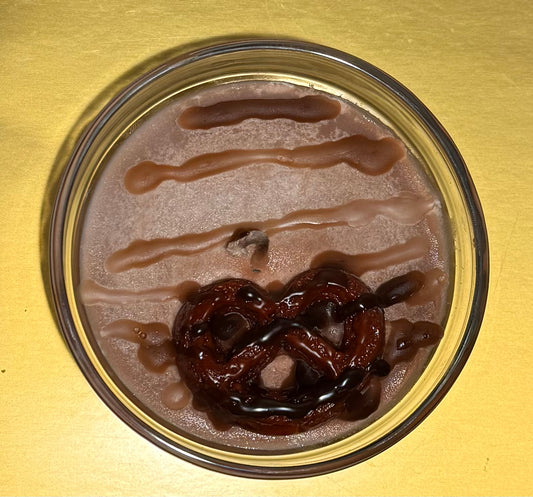 Chocolate pretzel soy candle