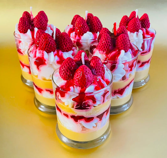 Strawberry shortcake soy candle