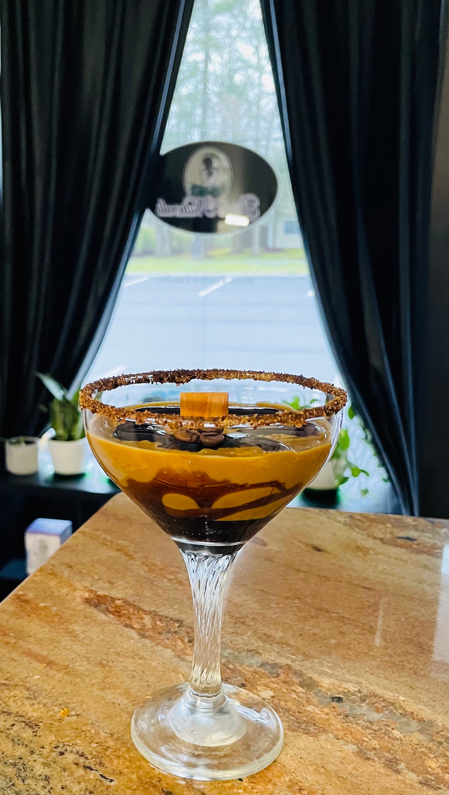 Espresso martini candle