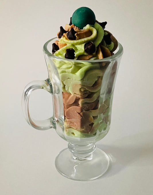 Chocolate mint sundae